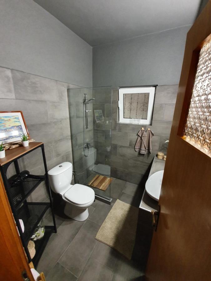 Homel Rocks -Elegant Apt 2Bd -Amazing Garden View カランバカ エクステリア 写真