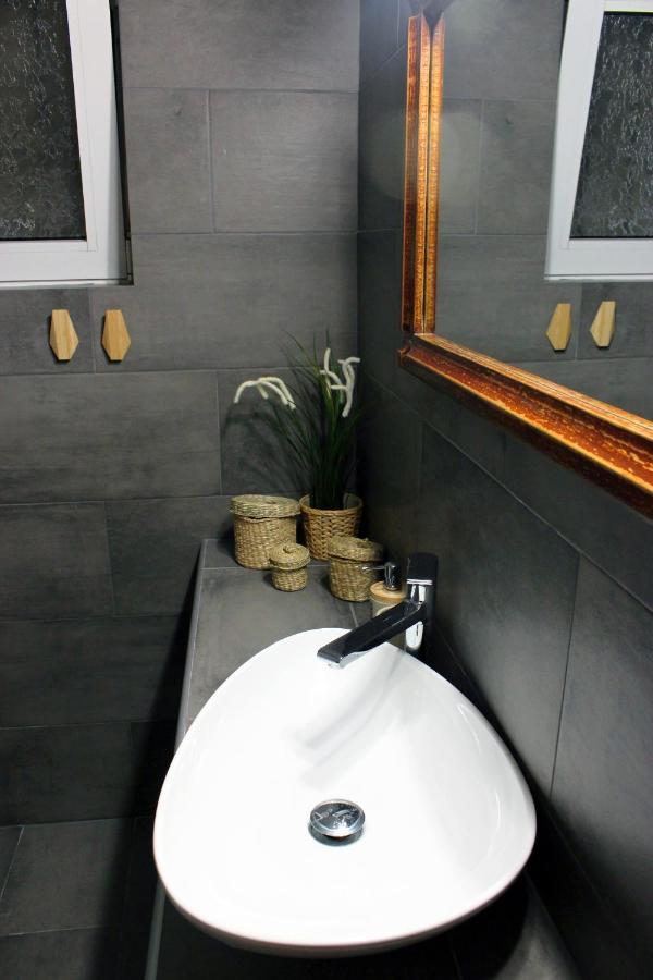 Homel Rocks -Elegant Apt 2Bd -Amazing Garden View カランバカ エクステリア 写真