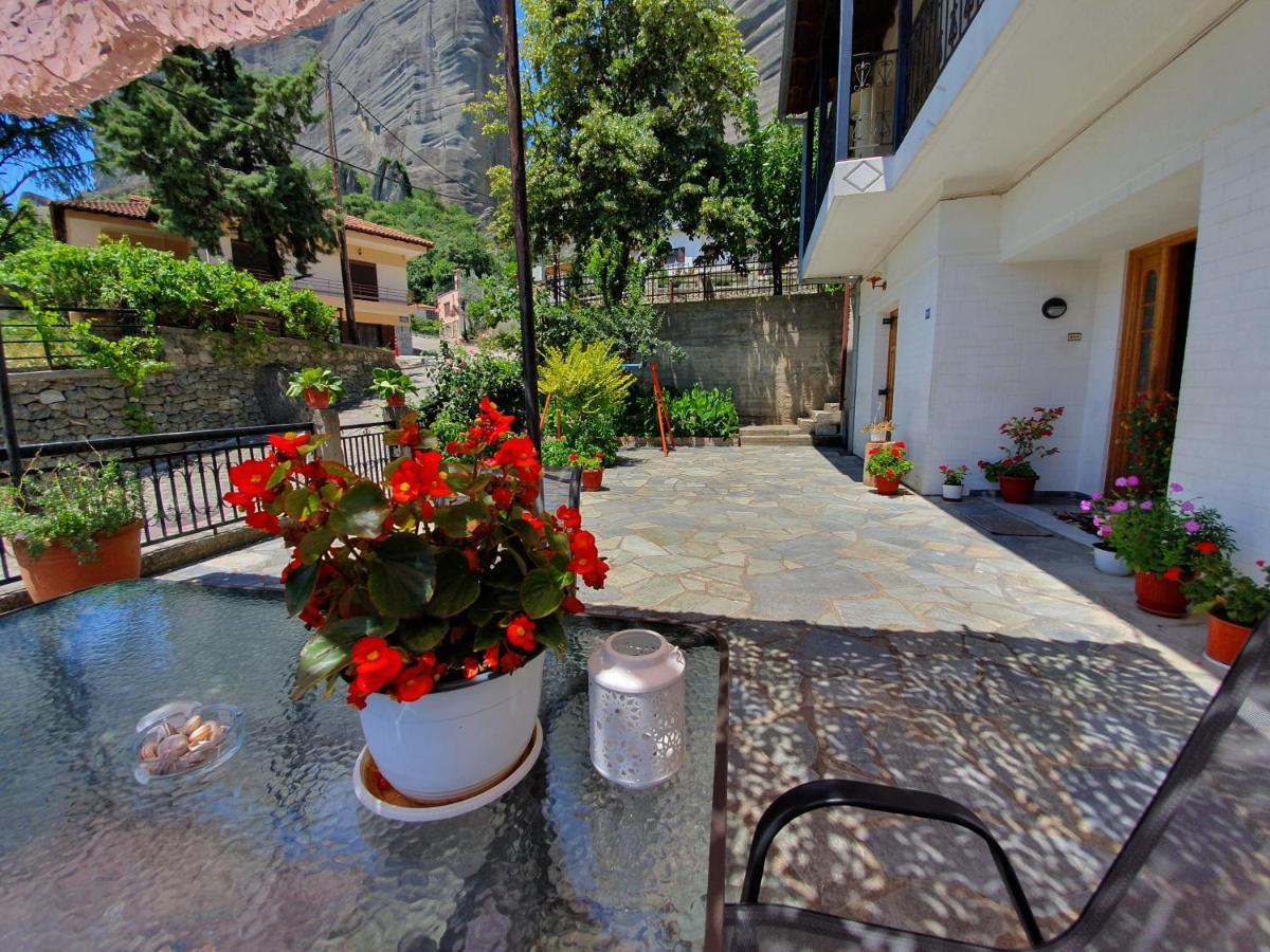 Homel Rocks -Elegant Apt 2Bd -Amazing Garden View カランバカ エクステリア 写真